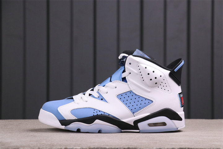 Nike Jordan Brand Chaussures Air Jordan 6 Retro Gs Unc Blanc Bleu pour Homme